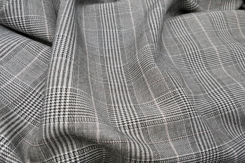 Szürke Eszterházy kockás 90% viszkóz, 6% poliészter, 4% elasztán