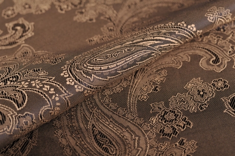 Barna törökmintás viszkóz